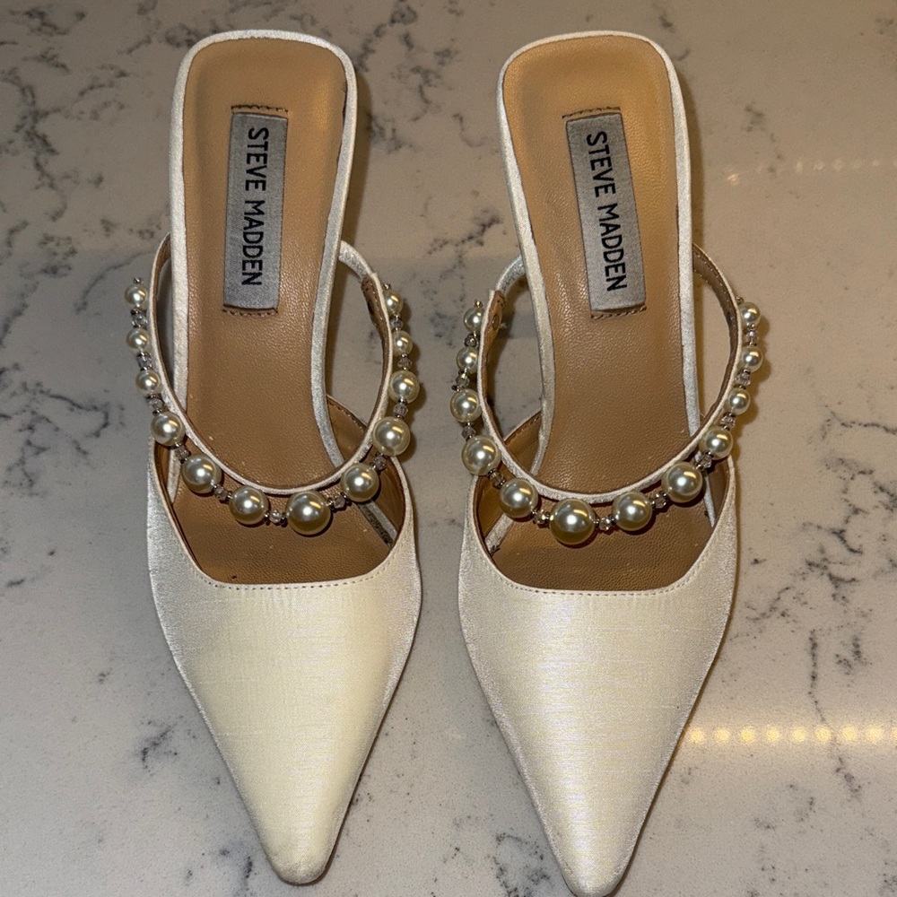 Steve Madden Cream Pearl-Studded Heels